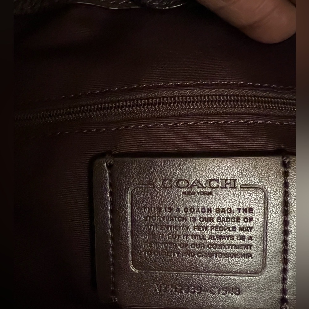 NEW Coach Tote Bag with Coach Symbol on the front. 4 compartments inside. - Picture 13 of 16